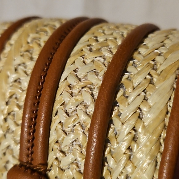 EUC Sam And Libby Wicker/straw Slides - Picture 10 of 11